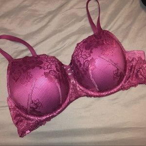 Torrid Size 42D Plunge Bra